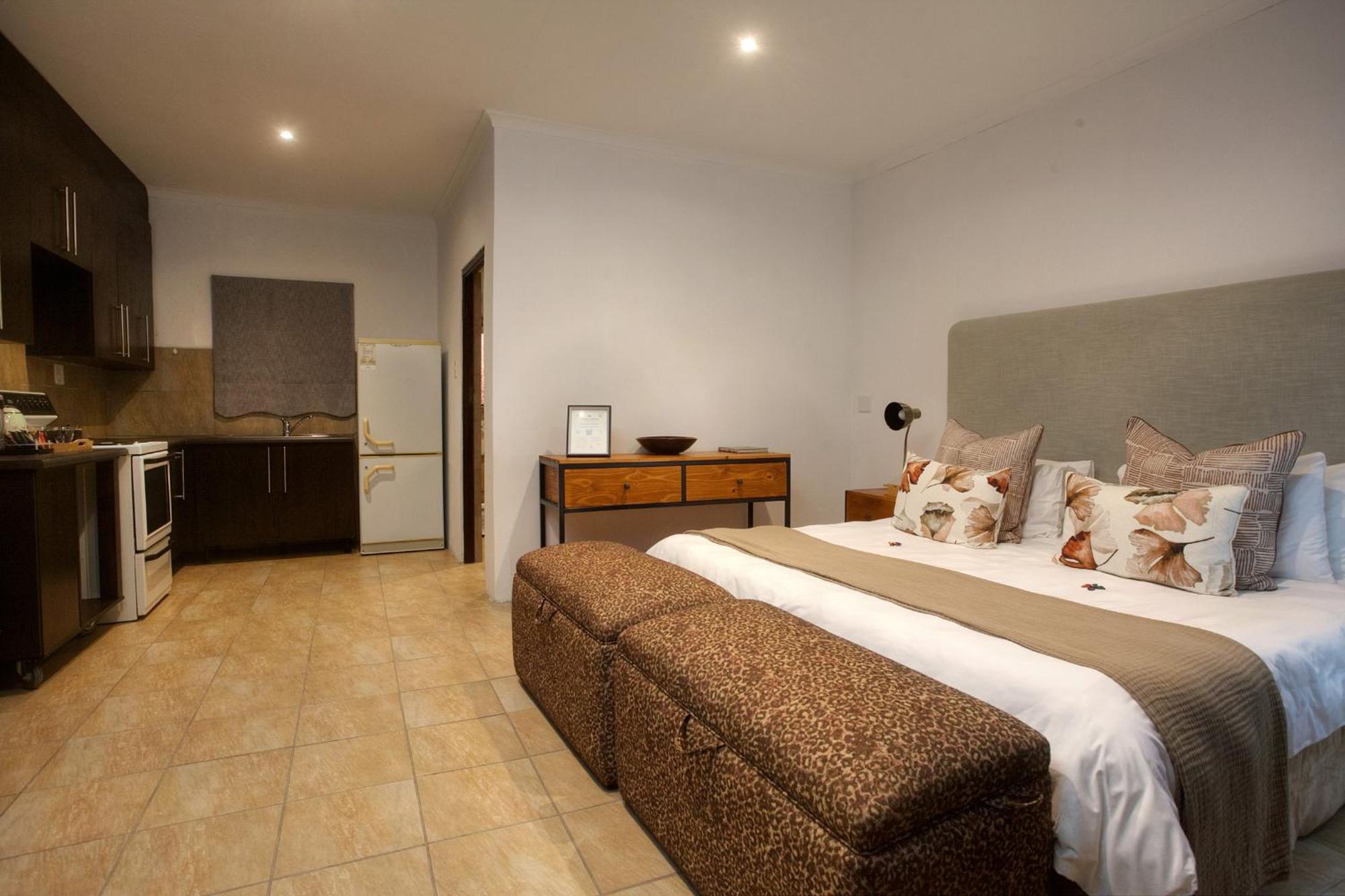 Addo Elephant Safari Lodge - Bellevue Forest Reserve Paterson Екстериор снимка